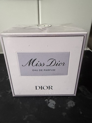 Miss dior eau parfum spray - eau,