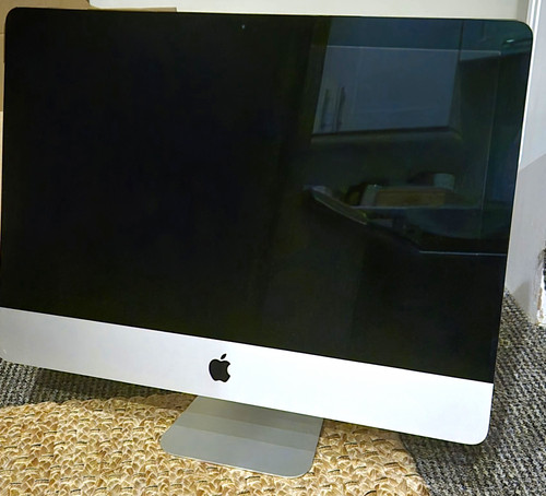 Apple imac late 2015 - 21.5",