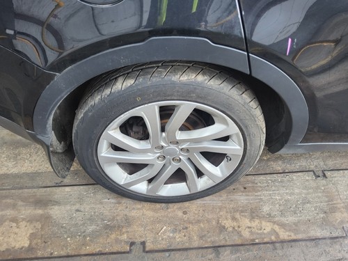 Wheel arch trim rear - wheel,