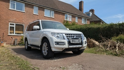2015 mitsubishi shogun 2 - mitsubishi,