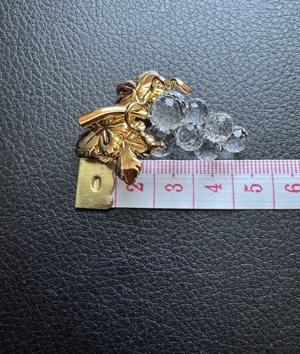 Genuine swarovski grapes - genuine,