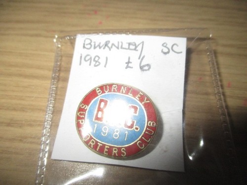 Burnley football badge 1981 - burnley,