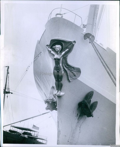 Carved ships figurehead - carved, female