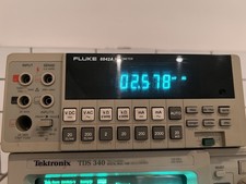 Fluke 8842A Digital Multimeter 5 1/2 Digit Bench Meter - Untested