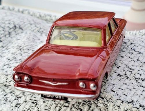 1960s corgi chevrolet corvair - corgi,