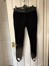 Marks and Spencer Stirrup