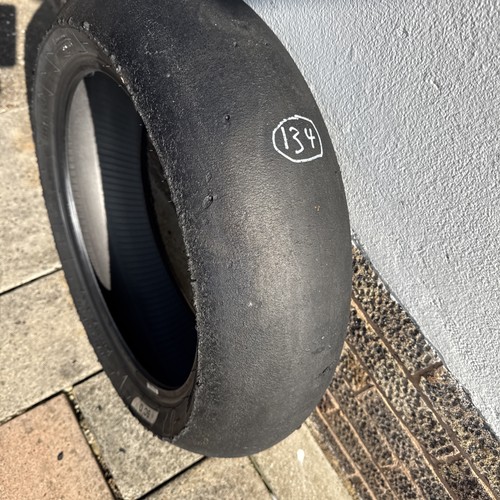 Pirelli diablo superbike - superbike, lick