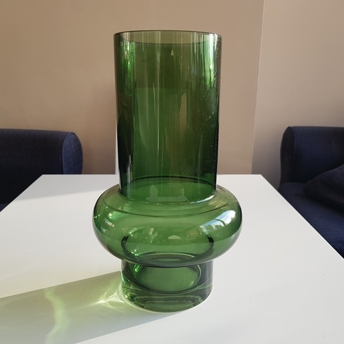 Art glass modernist vase - glass, apple