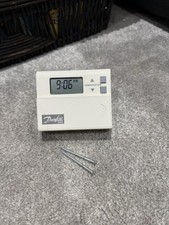 Danfoss TP5 - Wired Programmable Room Thermostat