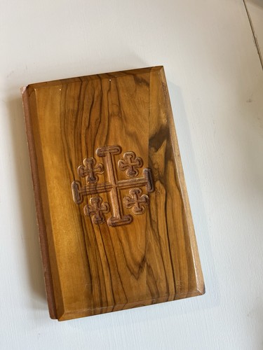 Vintage new testament olive - testament,