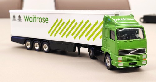Corgi superhaulers volvo - 1/64,