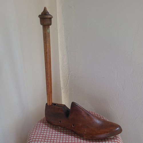 Antique mobbs and - antique,