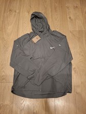 Nike Windbreaker In Grey. Size Large. New With Tags. Fast Dispatch