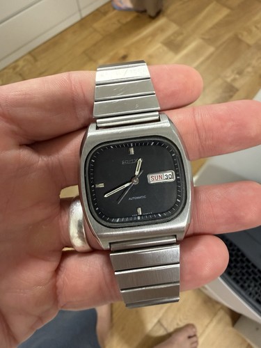 Seiko 6319 8070 - 8070, square
