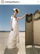 CLAIRE PETTIBONE JULIET WEDDING DRESS IVORY MINT CONDITION WITH VEIL