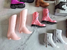 Job Lot of Dolls Boots 20