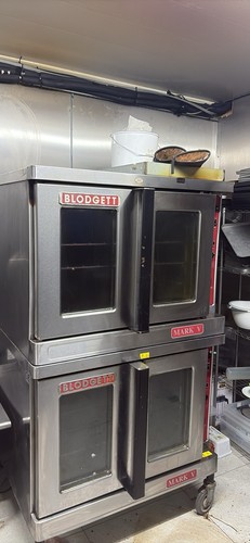 Commercial double deck mark - commercial, v
