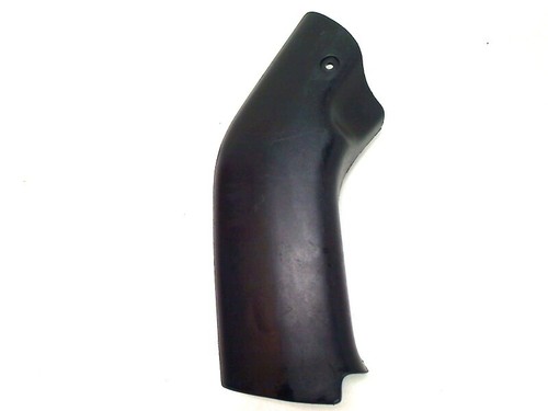 Cylinder cover cap right - cover,