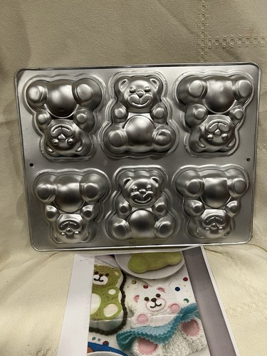 Wilton mini teddy bear cake - mini,