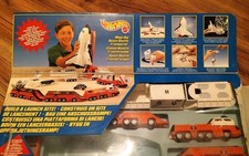 Hot Wheels Mega-Rig Space Shuttle Transporter 1996 Mattel  Vintage boxed spares 