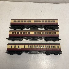 3x MAINLINE OO GAUGE