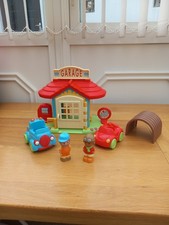 Early Learning Centre Happyland Garage Playset with Cars and Figures