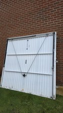 garage door 