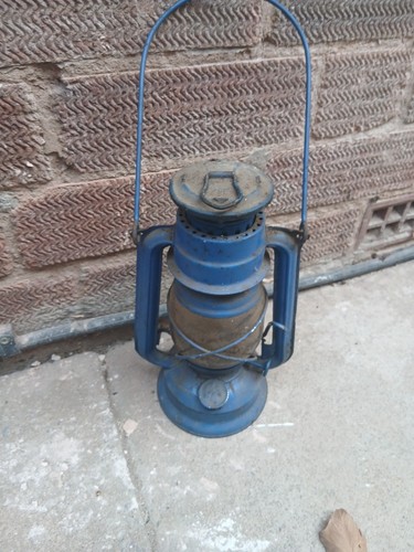 Vintage globe kerosene oil - vintage,