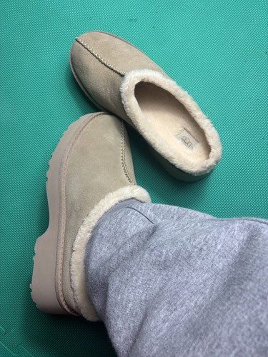 Ugg womens suede new - suede,