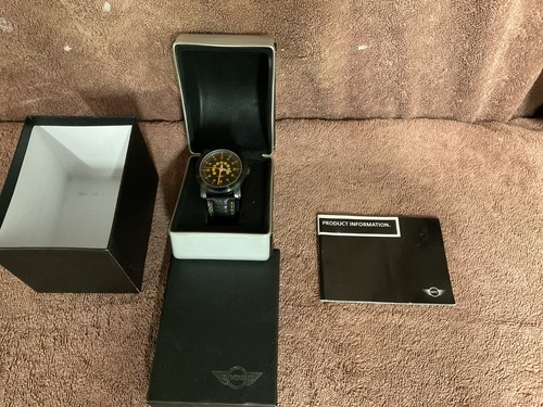 Mini speedometer wrist