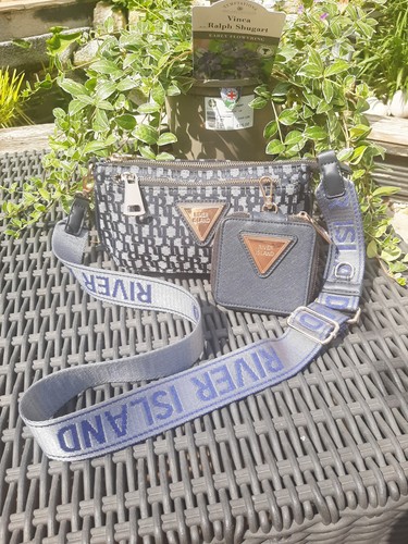 Super cute river island - river,