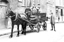 Dxz-27 Social History, Horse Drawn Mineral Water Carrier and Staff. Photo