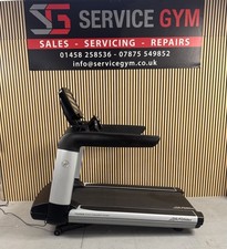 Life Fitness 95T Discover Treadmill With SE Console. Commercial Gym Equipment