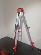leica surveying tripod -