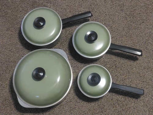 Vintage club aluminum cookware - club,