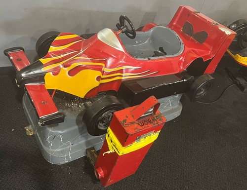 Race car kiddie ride - car, arcade