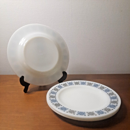 Vtg jaj white - x,