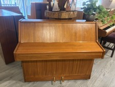 Kemble Piano. 6.5 Octave. Really Pretty Piano. 