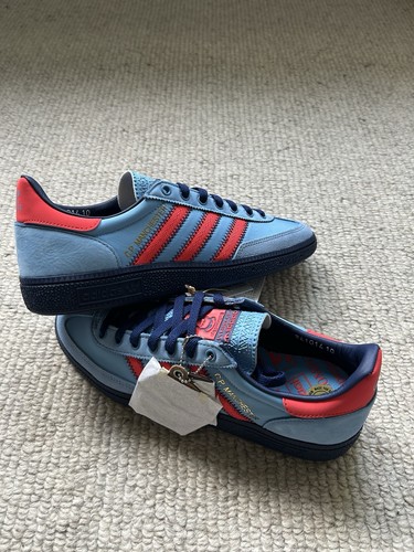 Adidas manchester size 8 - adidas, c.p