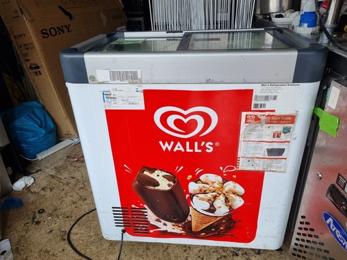 Ice cream freezer - cream,