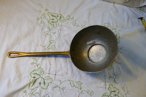 Antique inch round warming - inch,