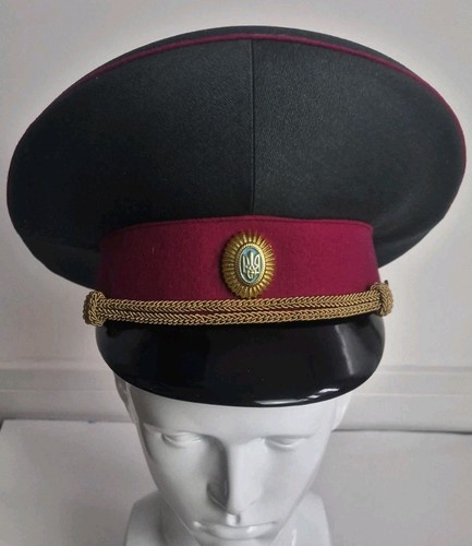 Ukrainian army officer parade - army,