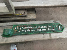 STREEET SIGN  VINTAGE CHISLEHURST LINK  PROP ETC