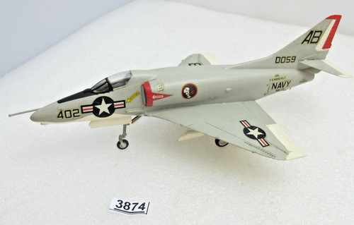 Mcdonnell douglas skyhawk - douglas,