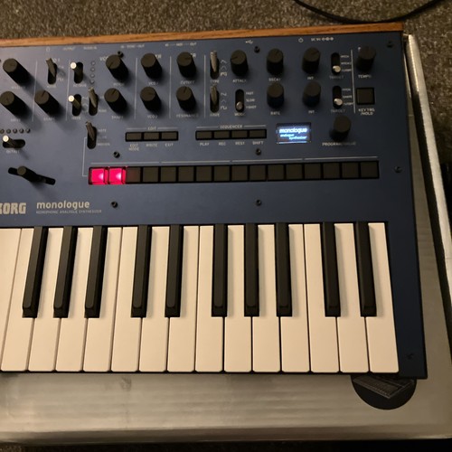Korg monologue analog - monologue,