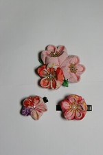 3 x NEW Japanese Kanzashi Tsumami handmade fabric flower hair clip - pink 10