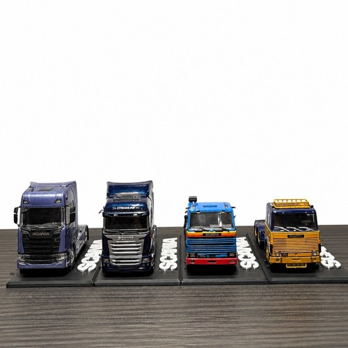 Model stand for scania volvo - model,