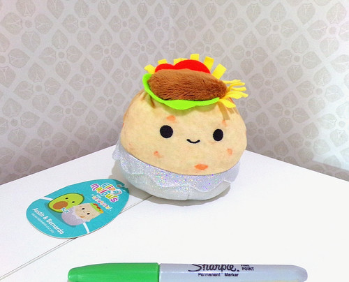 Bnwt squishmallows soft - squishmallows,