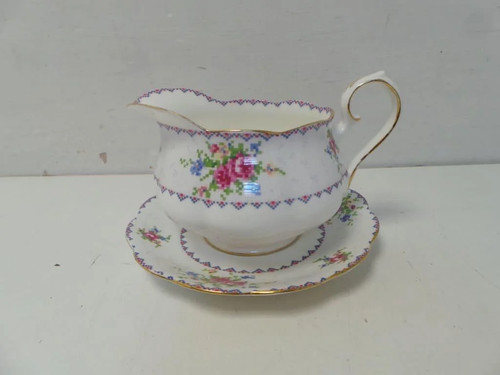 Petit point milk - point, &