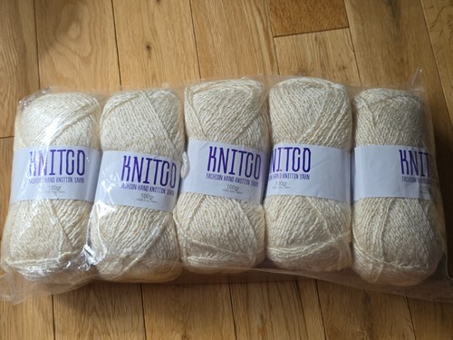Knitgo cream sparkle yarn - cream, dk